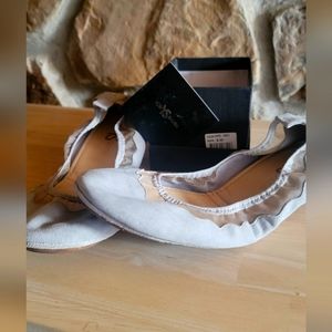 Yosi Samra ballet flats, size 10, Dove Grey